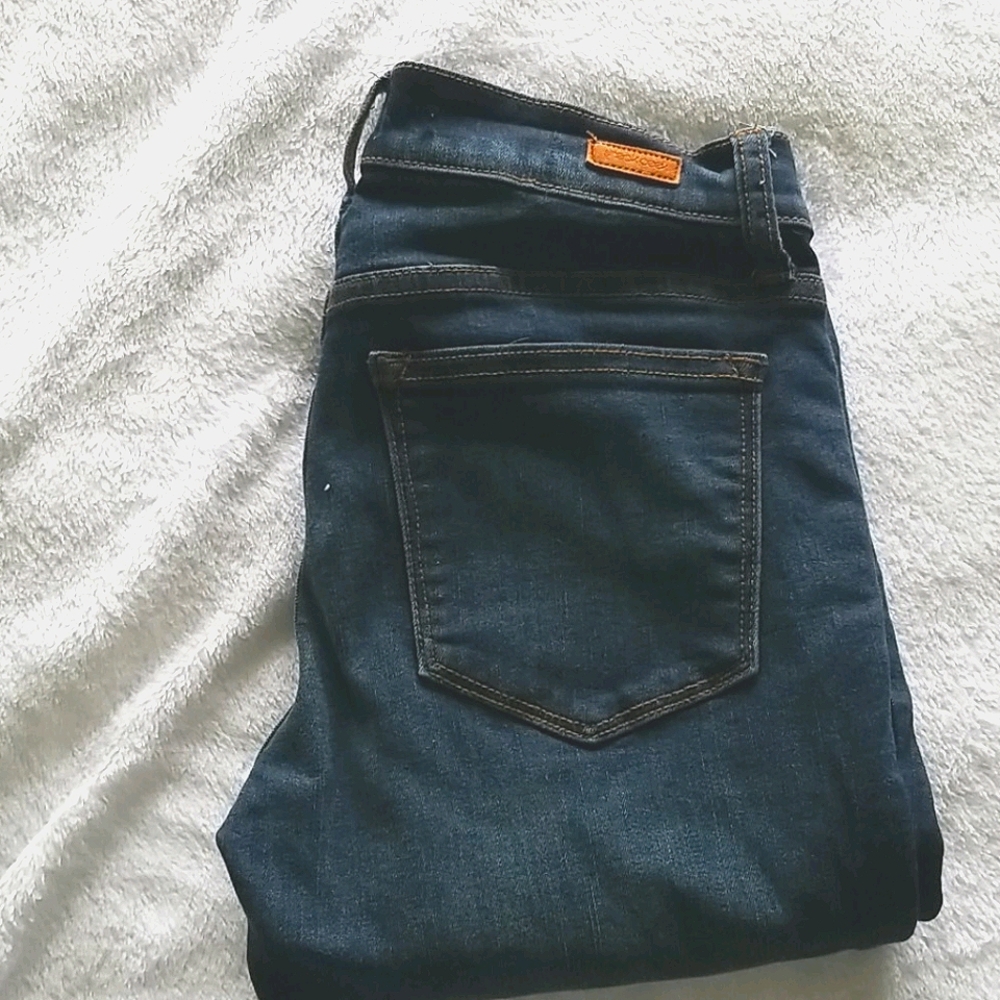Brand new Sneak Peek jeans